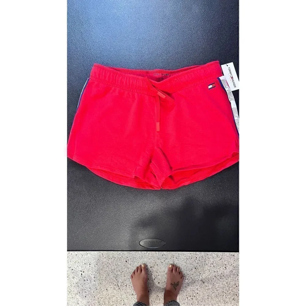 Tommy Hilfiger Sports Women's Logo Terry Shorts Scarlet Red Size Large NWT P1-37